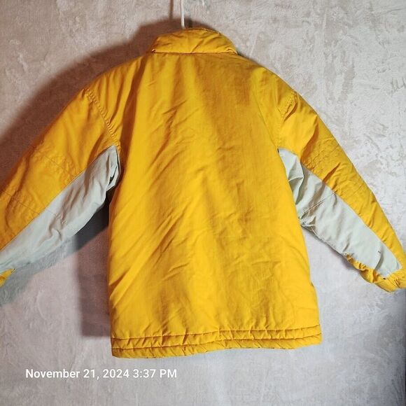 OP Women's Snow Ski Jacket Size Medium, Pockets Inside and Out, Zipper Hook Loop - Picture 10 of 14